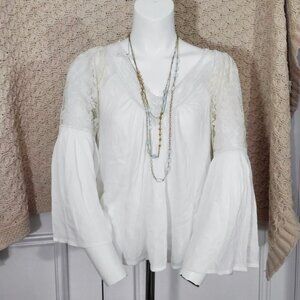 White/Off White Boho Lace Flare Sleeved Top